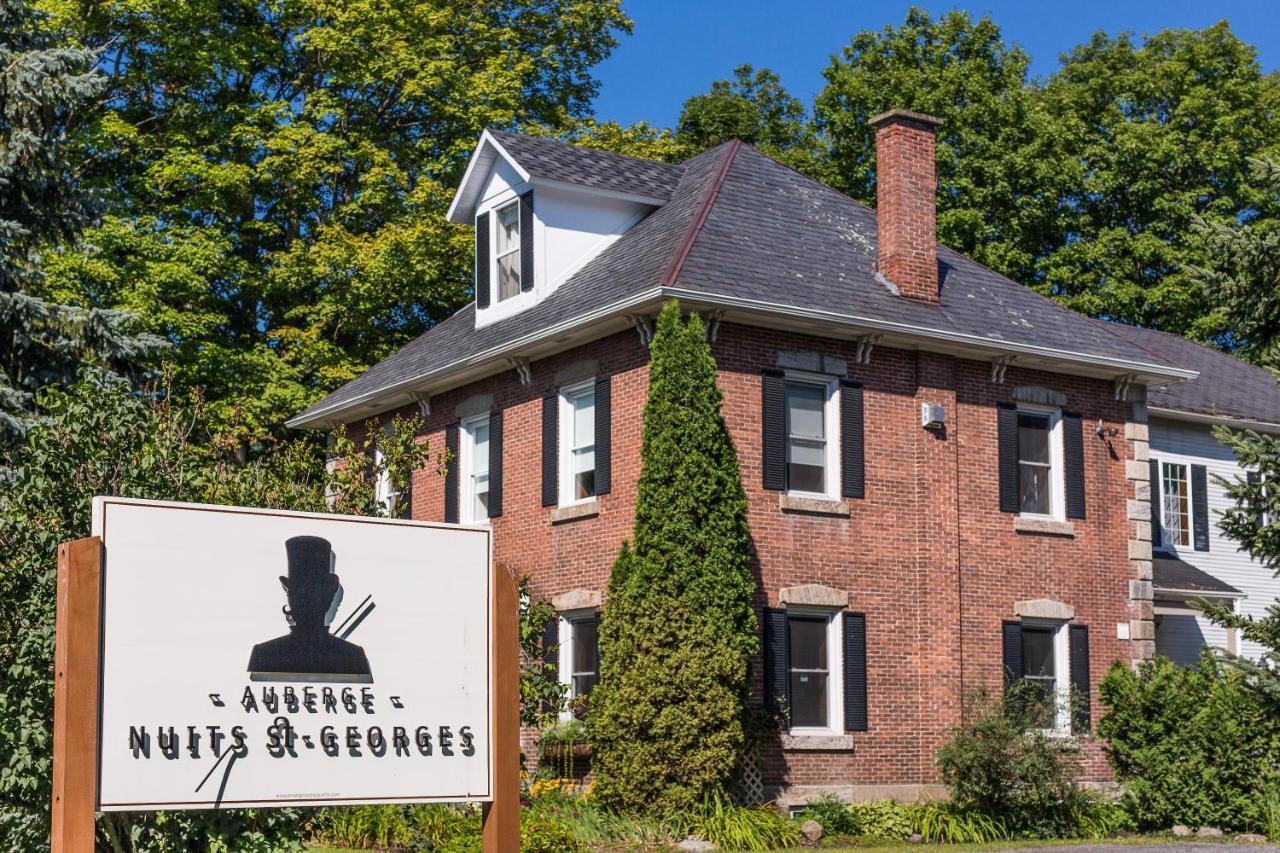 Auberge Nuits De St-Georges Bromont Exterior foto